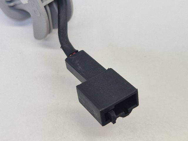 bontott VW GOLF IV Bal Napellenző