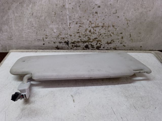 bontott VW GOLF IV Bal Napellenző