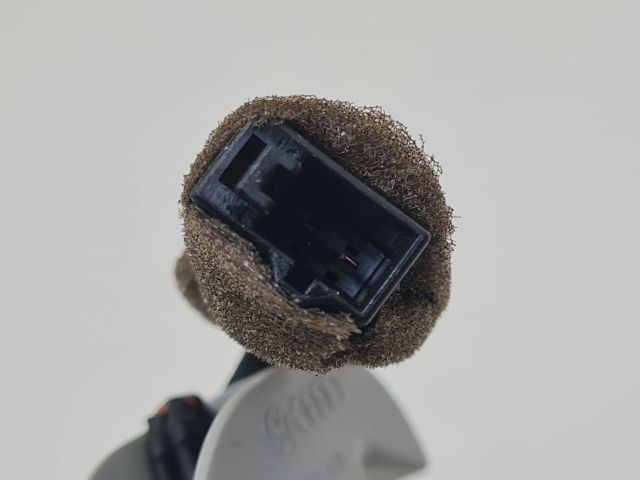 bontott VW GOLF IV Bal Napellenző