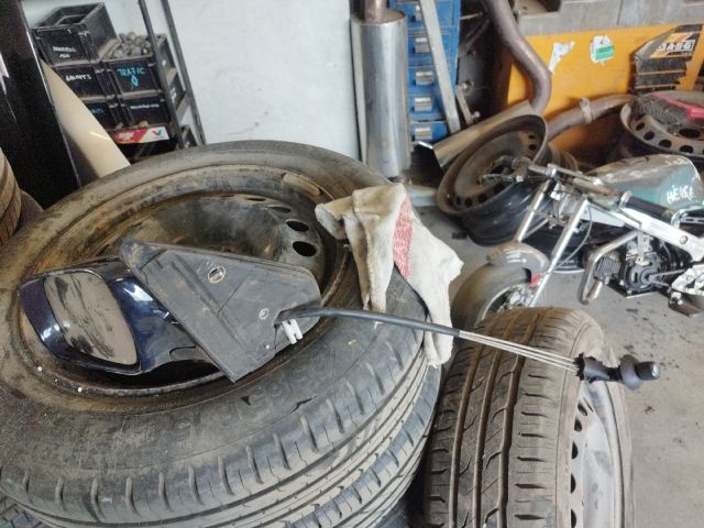 bontott VW GOLF IV Bal Visszapillantó Tükör (Mechanikus)