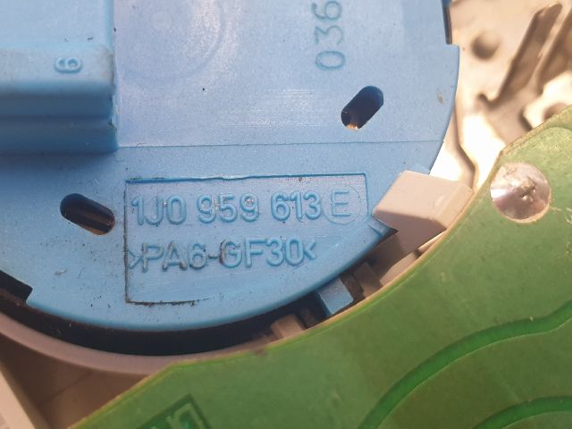 bontott VW GOLF IV Belső Világítás Tetőablak Vezérlővel