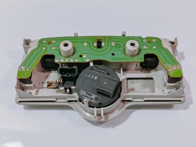 bontott VW GOLF IV Beltér Világítás Első