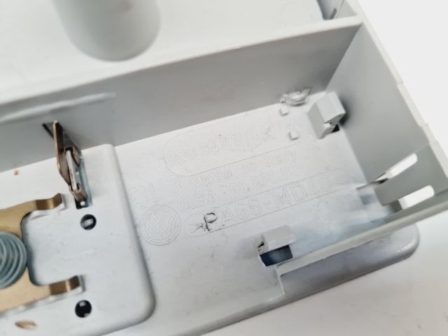 bontott VW GOLF IV Beltér Világítás Első