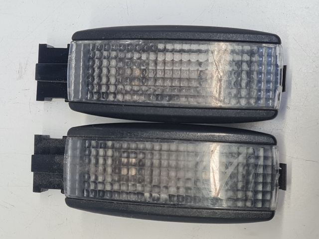 bontott VW GOLF IV Beltér Világítás Első