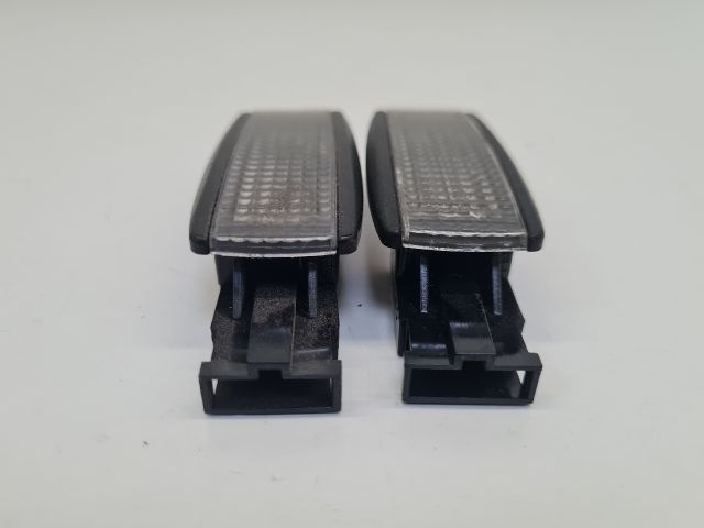 bontott VW GOLF IV Beltér Világítás Első