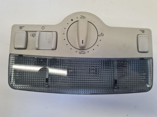 bontott VW GOLF IV Beltér Világítás Első