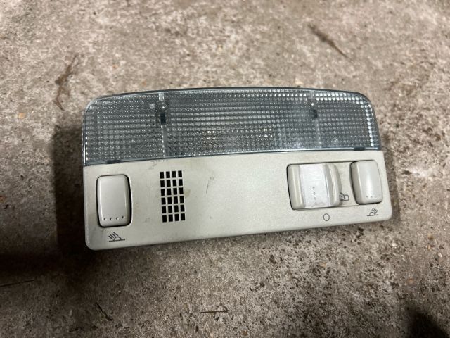 bontott VW GOLF IV Beltér Világítás Első