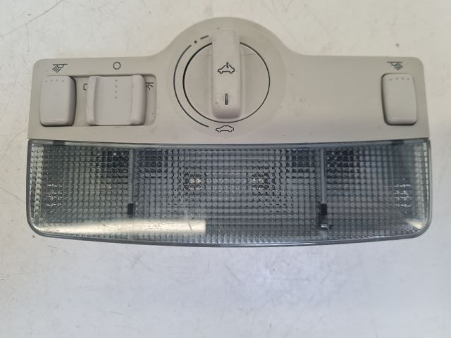 bontott VW GOLF IV Beltér Világítás Első