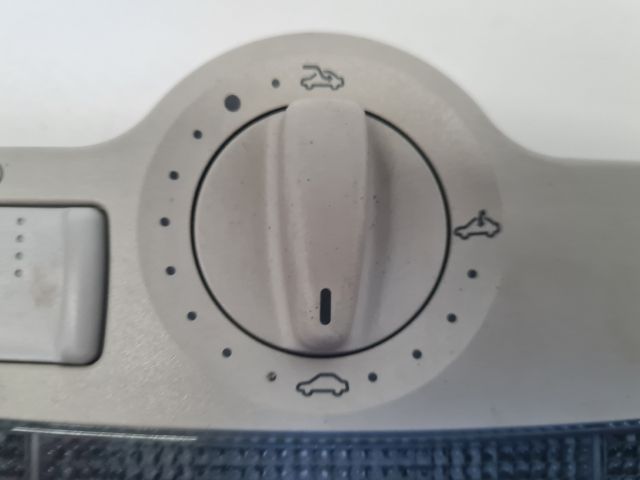 bontott VW GOLF IV Beltér Világítás Első