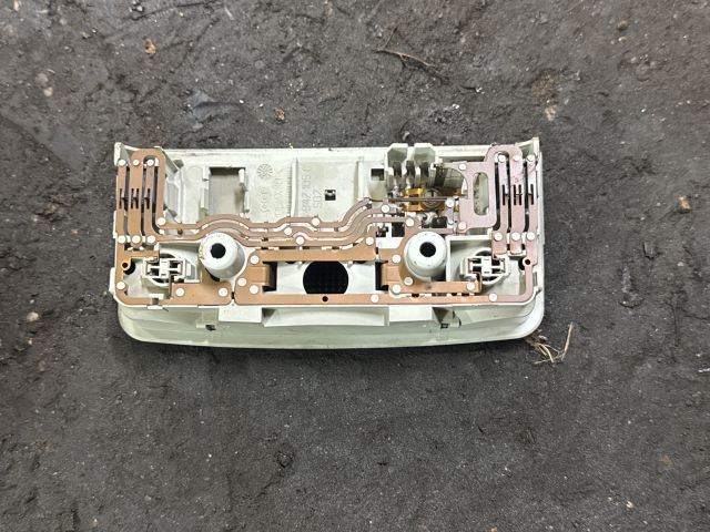 bontott VW GOLF IV Beltér Világítás Első