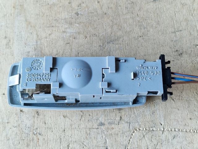 bontott VW GOLF IV Beltér Világítás Hátsó