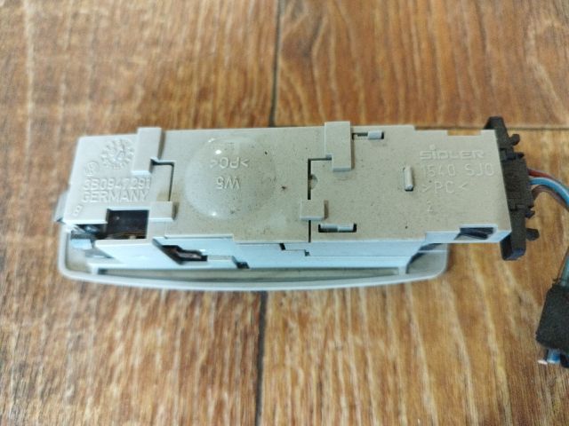 bontott VW GOLF IV Beltér Világítás Hátsó