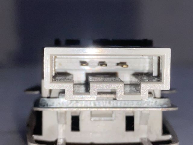 bontott VW GOLF IV Beltér Világítás Hátsó