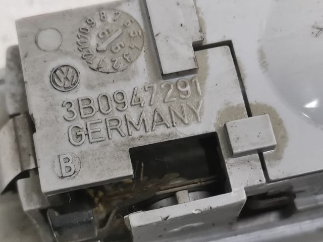 bontott VW GOLF IV Beltér Világítás Hátsó