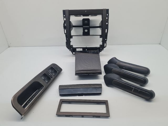 bontott VW GOLF IV Beltéri Dekor Szett