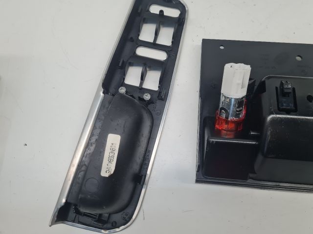 bontott VW GOLF IV Beltéri Dekor Szett