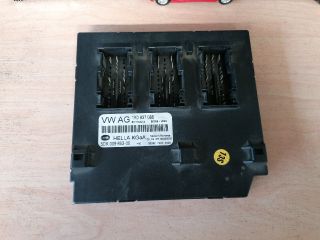 bontott VW GOLF IV Biztosítéktábla Utastér