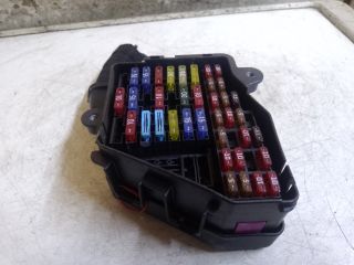 bontott VW GOLF IV Biztosítéktábla Utastér