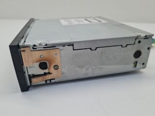 bontott VW GOLF IV CD / DVD Tár