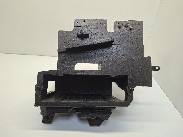 bontott VW GOLF IV CD / DVD Tár