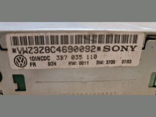 bontott VW GOLF IV CD / DVD Tár