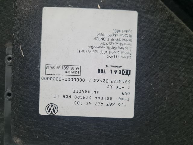 bontott VW GOLF IV Csomagtér Kárpit