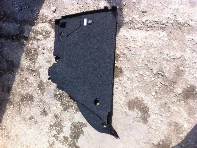 bontott VW GOLF IV Csomagtér Kárpit