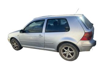 bontott VW GOLF IV Csomagtér Szellőző Bal