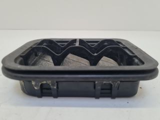 bontott VW GOLF IV Csomagtér Szellőző Hátsó