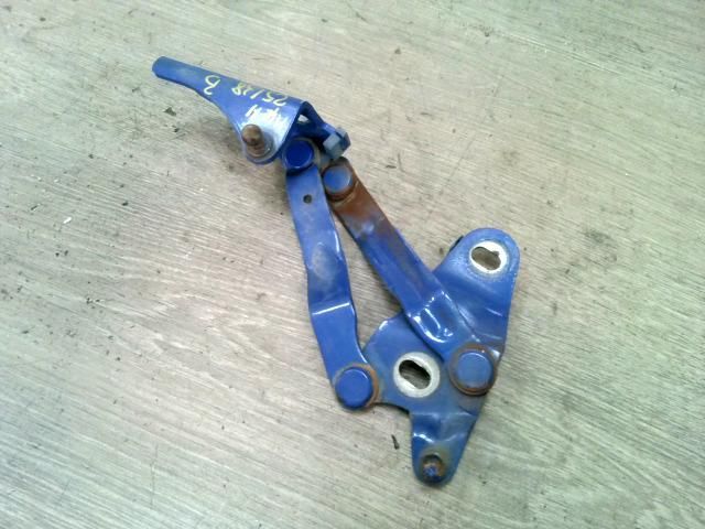 bontott VW GOLF IV Csomagtérajtó Bal Zsanér