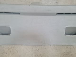 bontott VW GOLF IV Csomagtérajtó Burkolat Alsó