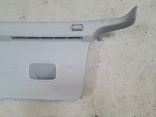 bontott VW GOLF IV Csomagtérajtó Burkolat Alsó