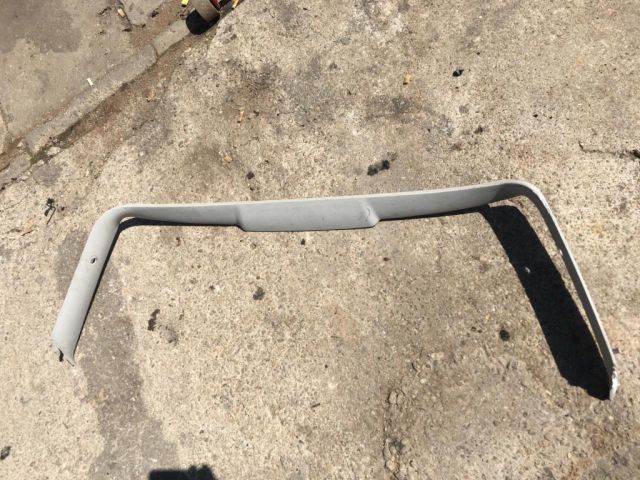 bontott VW GOLF IV Csomagtérajtó Díszléc