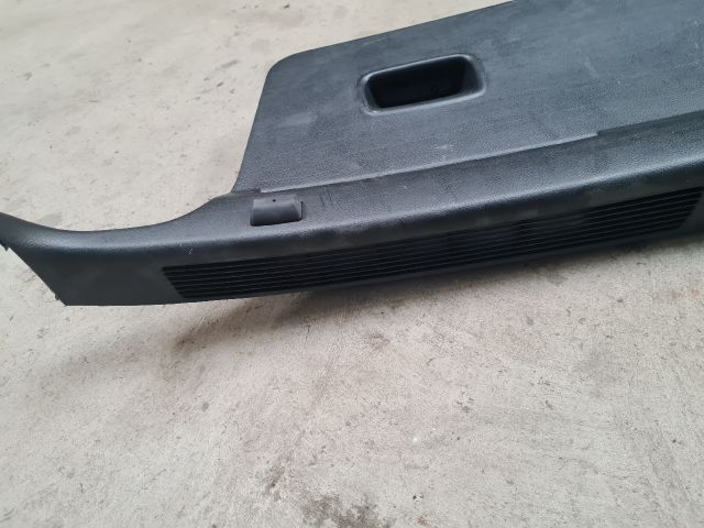 bontott VW GOLF IV Csomagtérajtó Kárpit