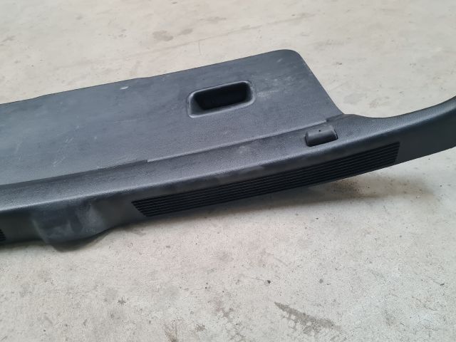 bontott VW GOLF IV Csomagtérajtó Kárpit