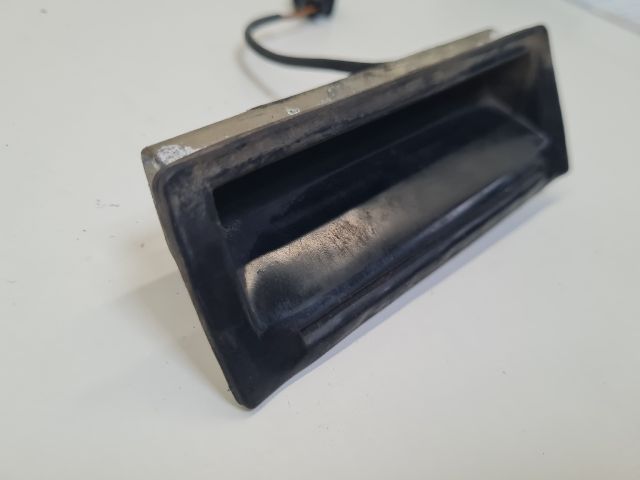 bontott VW GOLF IV Csomagtérajtó Kilincs