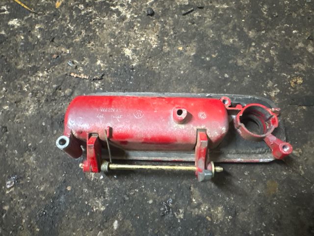 bontott VW GOLF IV Csomagtérajtó Kilincs