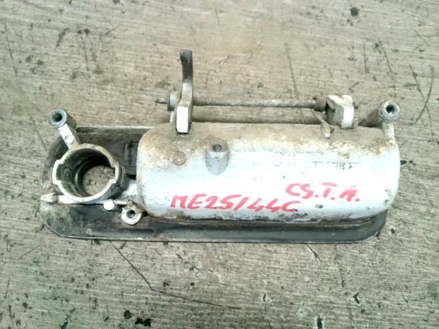 bontott VW GOLF IV Csomagtérajtó Kilincs