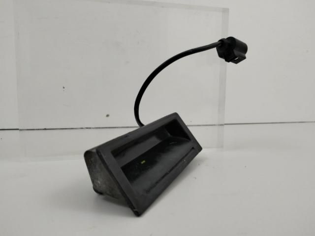 bontott VW GOLF IV Csomagtérajtó Kilincs