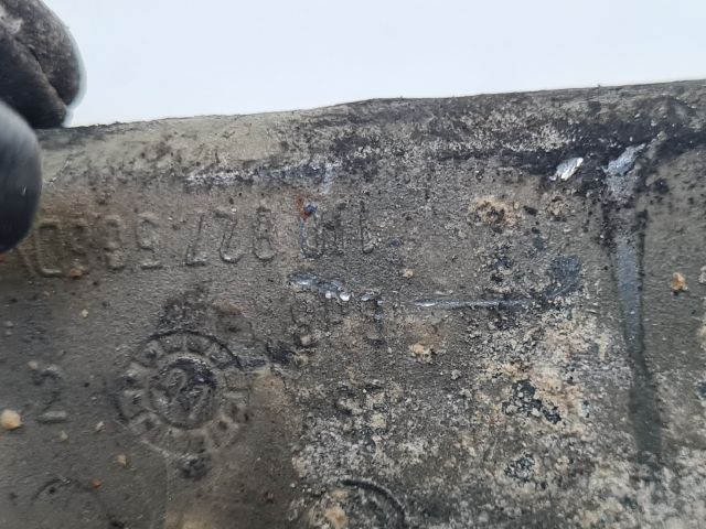 bontott VW GOLF IV Csomagtérajtó Kilincs