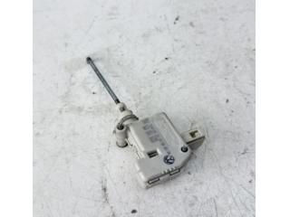 bontott VW GOLF IV Csomagtérajtó Motor