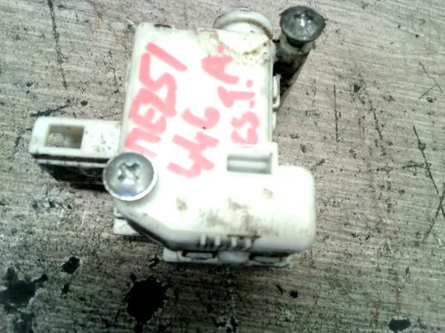 bontott VW GOLF IV Csomagtérajtó Motor