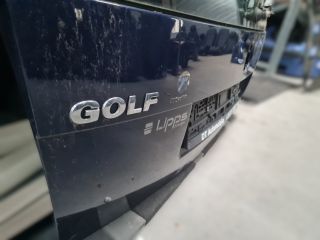 bontott VW GOLF IV Csomagtérajtó (Részeivel)