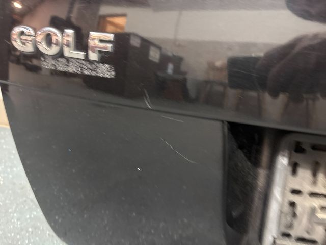 bontott VW GOLF IV Csomagtérajtó (Részeivel)