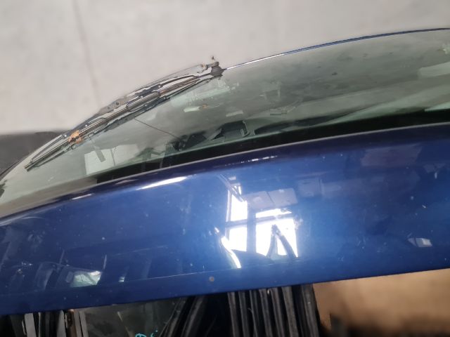 bontott VW GOLF IV Csomagtérajtó (Részeivel)