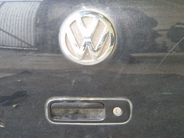 bontott VW GOLF IV Csomagtérajtó (Részeivel)