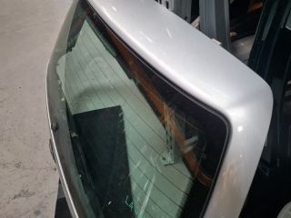 bontott VW GOLF IV Csomagtérajtó (Részeivel)