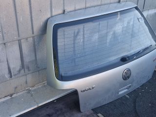 bontott VW GOLF IV Csomagtérajtó (Részeivel)