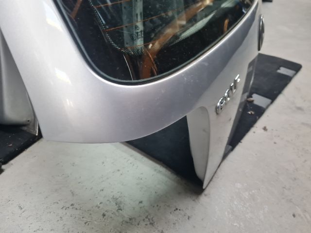 bontott VW GOLF IV Csomagtérajtó (Részeivel)