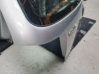 bontott VW GOLF IV Csomagtérajtó (Részeivel)